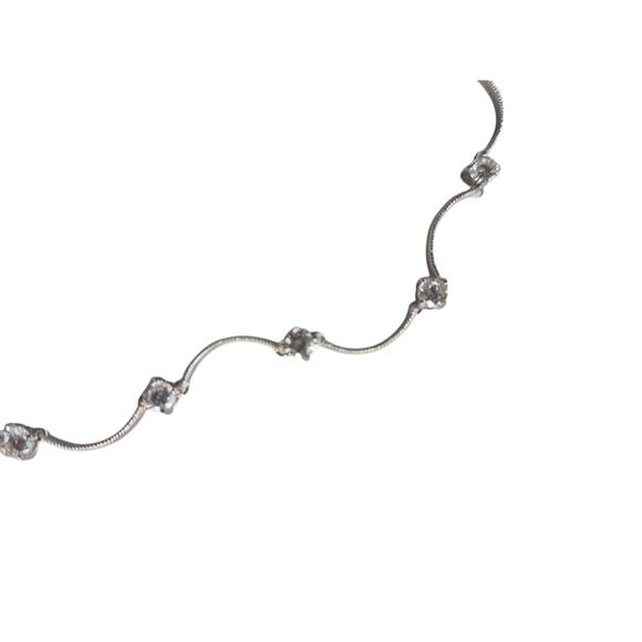 Lia Sophia Wedding Bells Cubic Zirconia Bracelet Silver Tone Dainty 8 in NWT - Picture 3 of 8